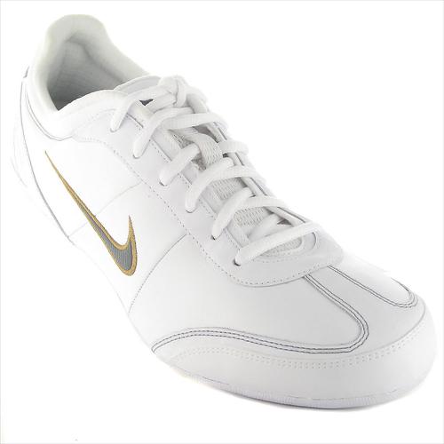 Nike Alexander 334228101